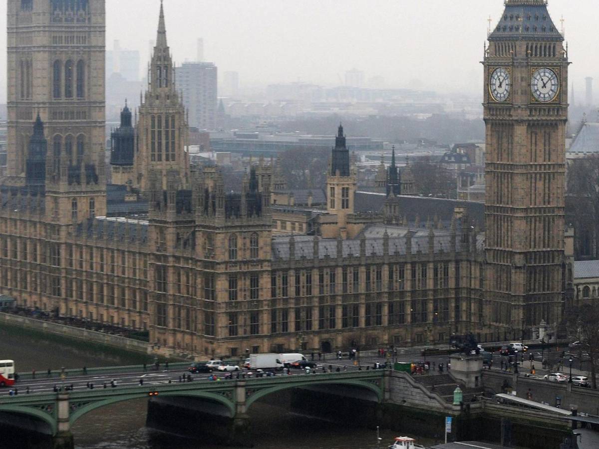 Per salvare il parlamento inglese ci vogliono dieci miliardi di euro ilGiornale.it