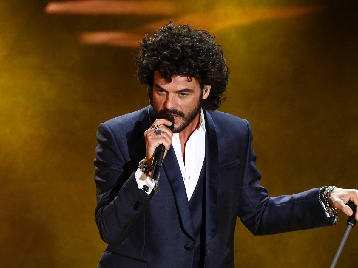 Francesco Renga, Stop al Tour: Problemi di Salute Preoccupano i Fan