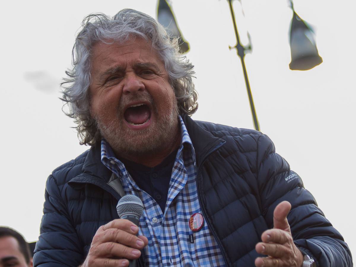 Beppe Grillo Va In Tv Da Bruno Vespa Il Giornale 1026