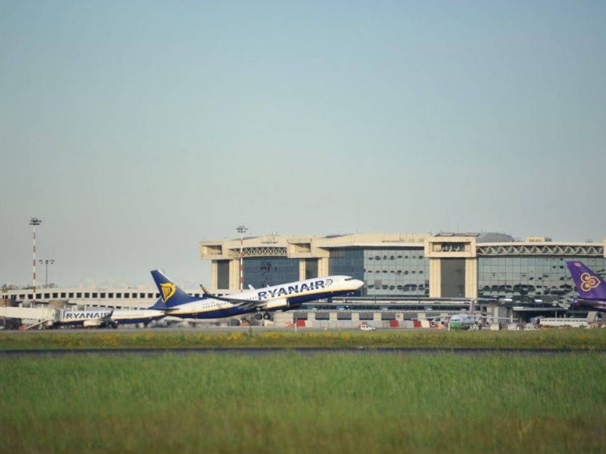 volo da bari a malpensa
