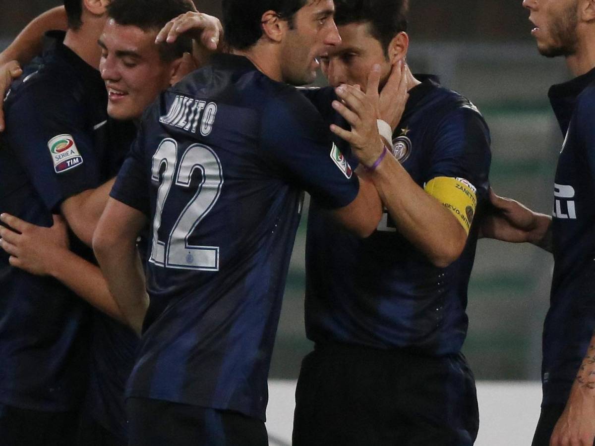 I 40 Anni Del Principe Diego Milito Leroe Del Triplete Interista Il Giornale 