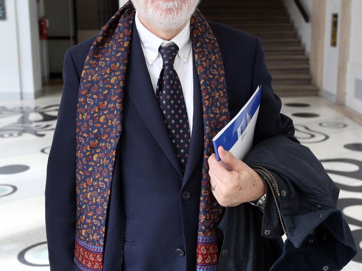 Spariscono i partiti comunisti ma non i candidati comunisti il Giornale