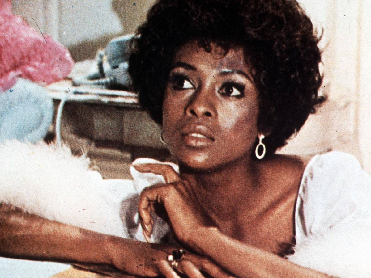 Chiusa in un convento Così è rinata Lola Falana - il Giornale