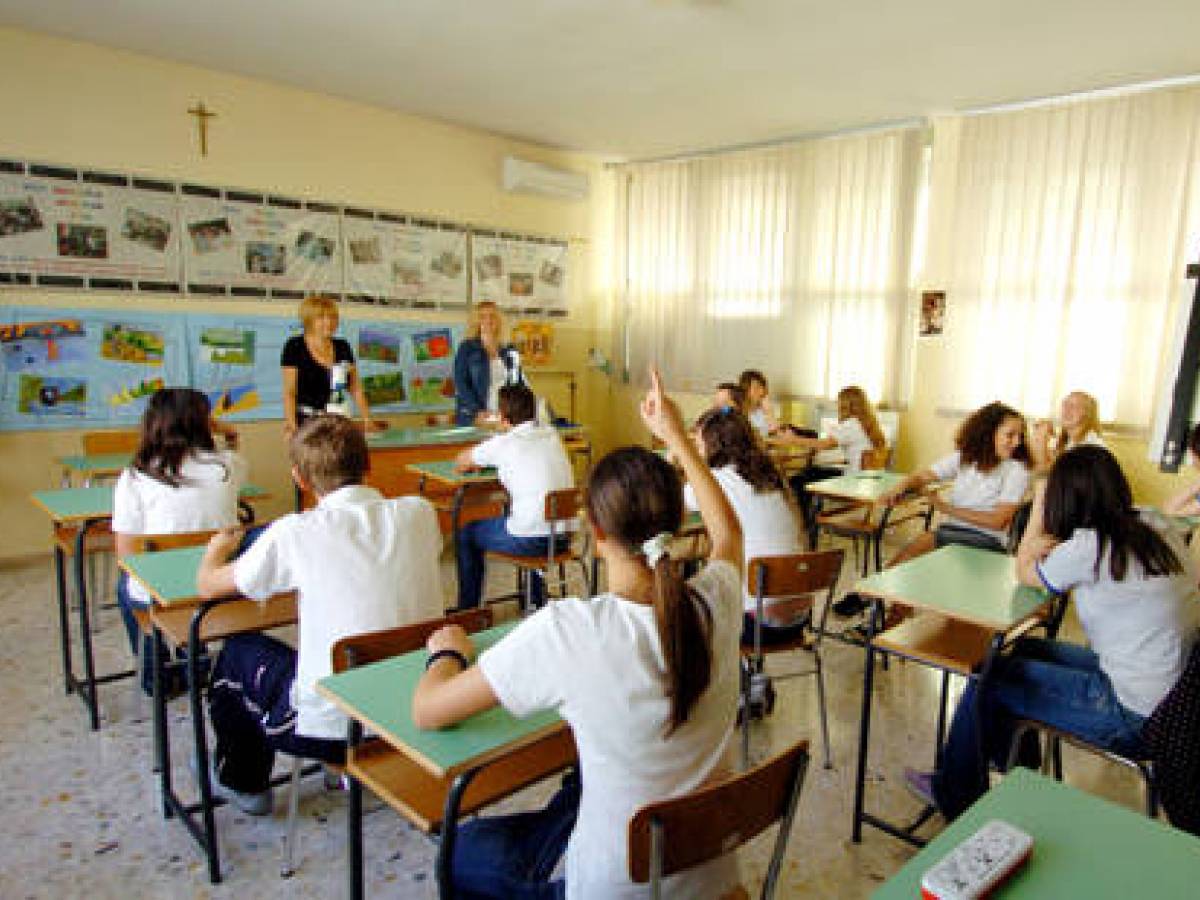 scuola cambia il programma al liceo scompare geostoria e debutta l intelligenza artificiale da Ilgiornale.it scuola cambia il programma al liceo scompare geostoria e debutta l intelligenza artificiale