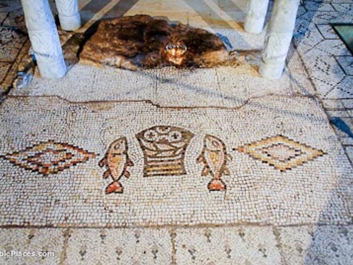 il miracolo dei pesci largo sermoneta napoli na
