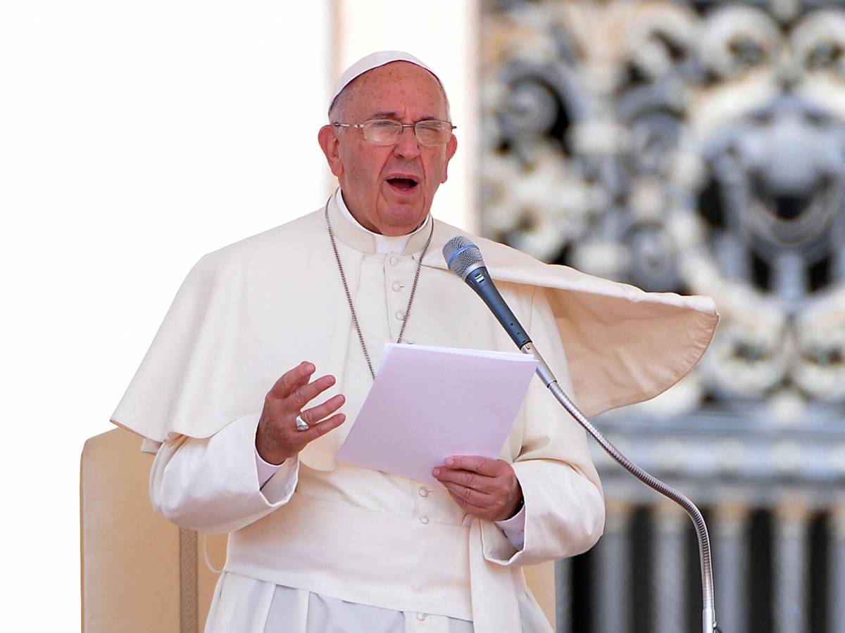 Papa Bergoglio: scoppio d'ira e malore dopo la lettera dei ...