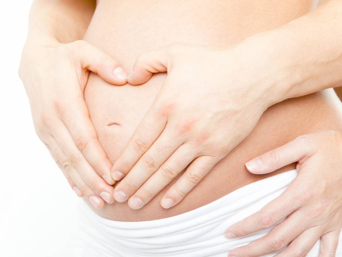 Giudici pro "utero in affitto": "La maternità surrogata? Perfettamente