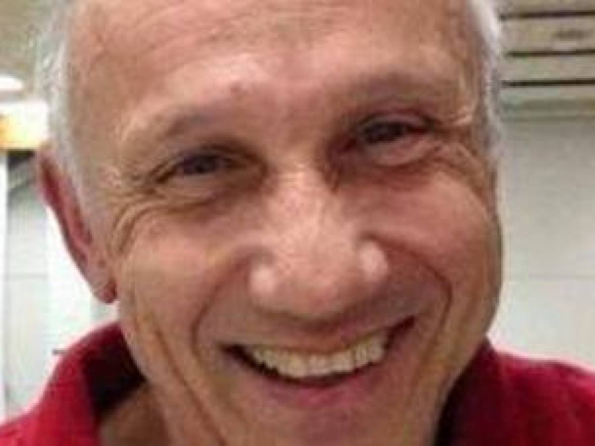 A 67 anni il prof. viene finalmente assunto. Ma è pronto per la