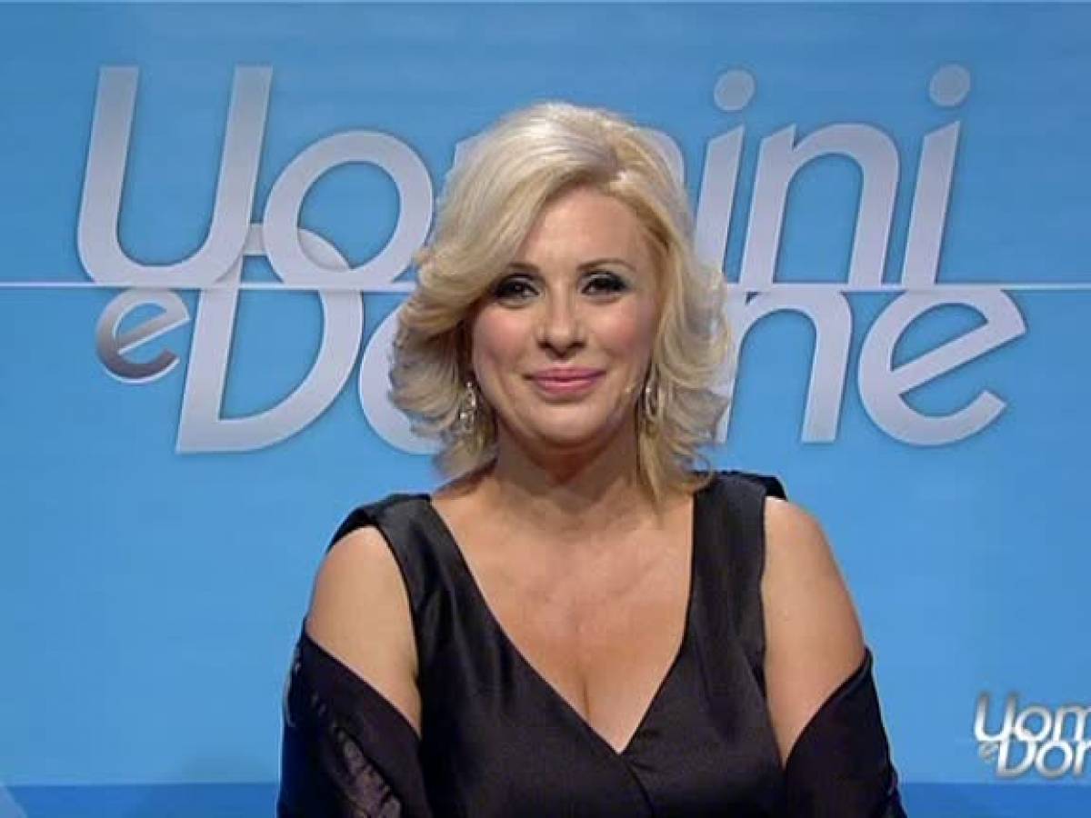 Come Mai Tina Cipollari Non è In Trasmissione