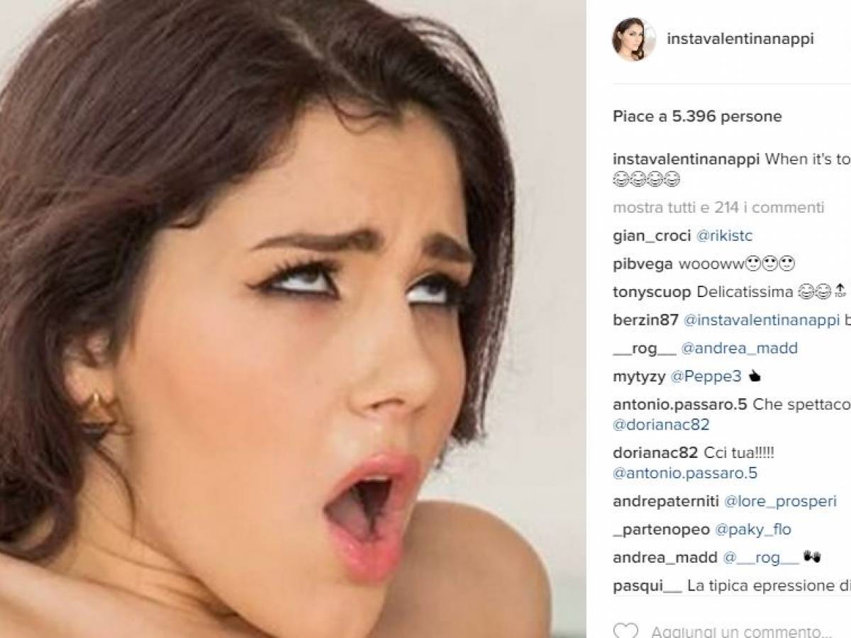 Valentina Nappi e il selfie-orgasmo su Instagram - il Giornale