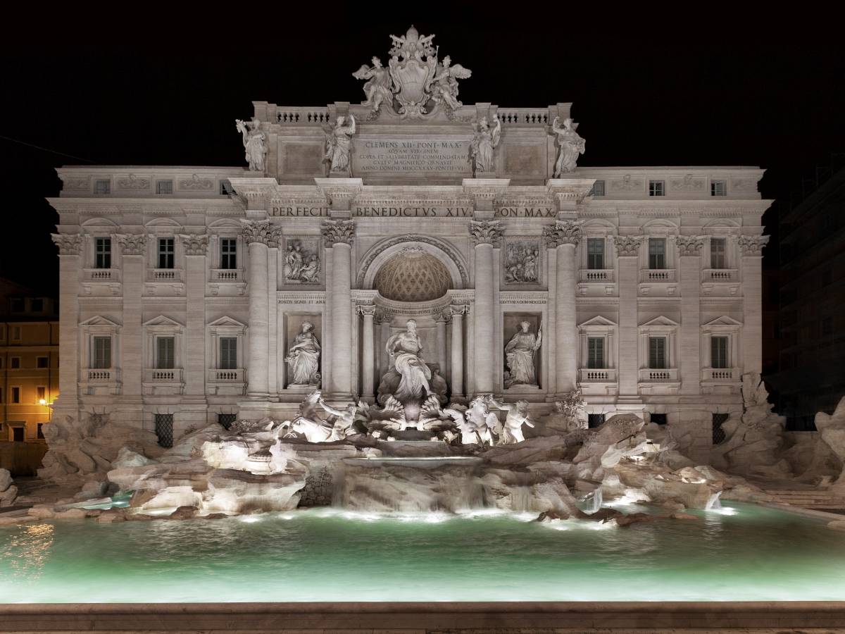 Chi Ha Fatto La Fontana Di Trevi