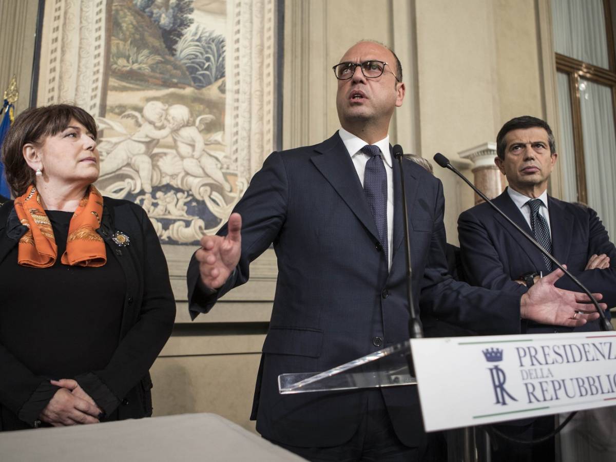  Non Si Merita La Farnesina Levata Di Scudi Contro Alfano IlGiornale it