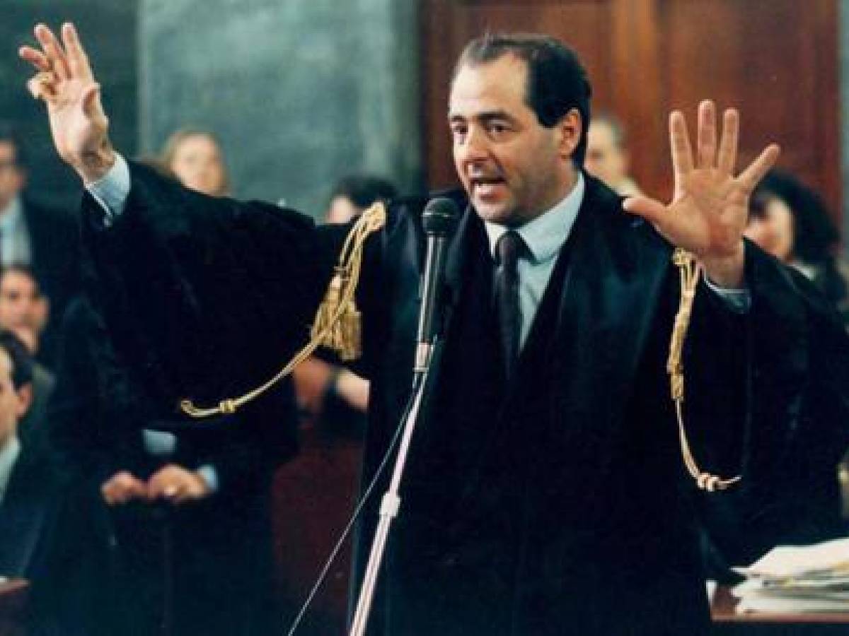 Di Pietro continua a infangare Craxi 