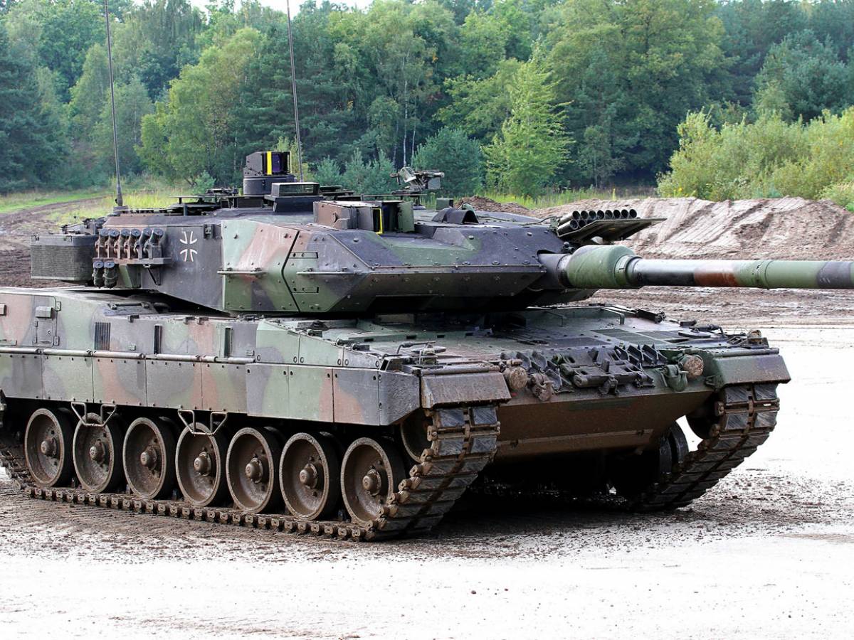 Knds “stacca la spina” in Italia per il carro armato Leopard 2A8 IT ...