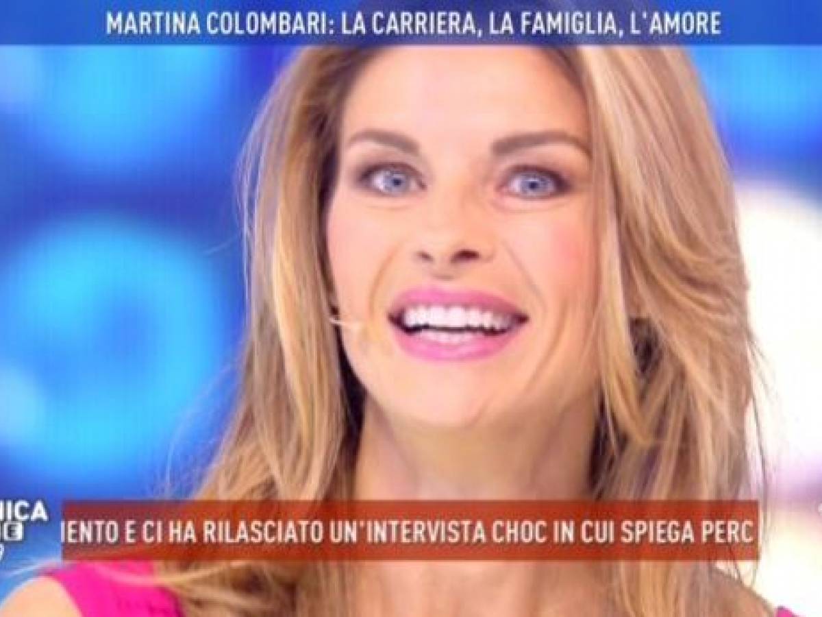 Domenica Live, Martina Colombari: "Così ho scoperto di essere incinta