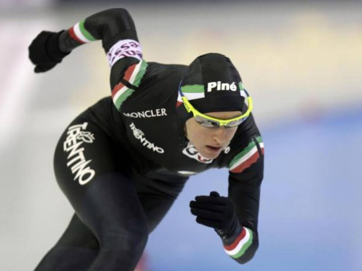 Pattinaggio di velocità sul ghiaccio un