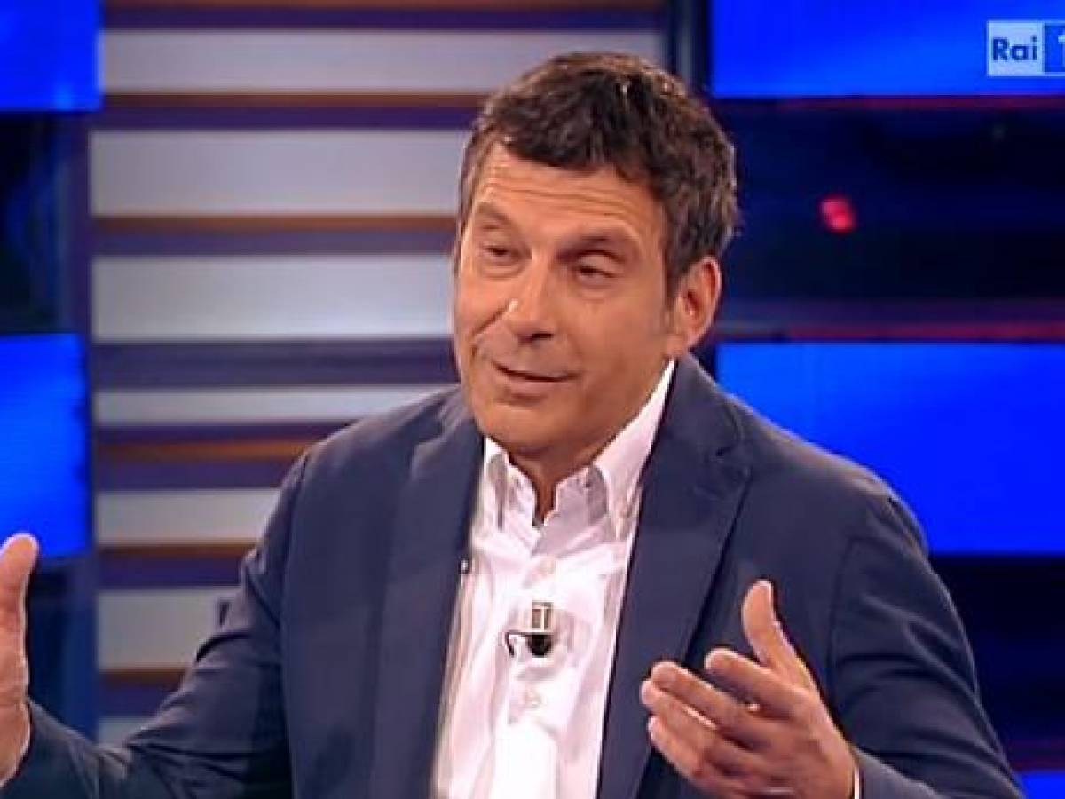 Frizzi, dalla tv dei ragazzi a re dei quiz: una vita sul piccolo ...