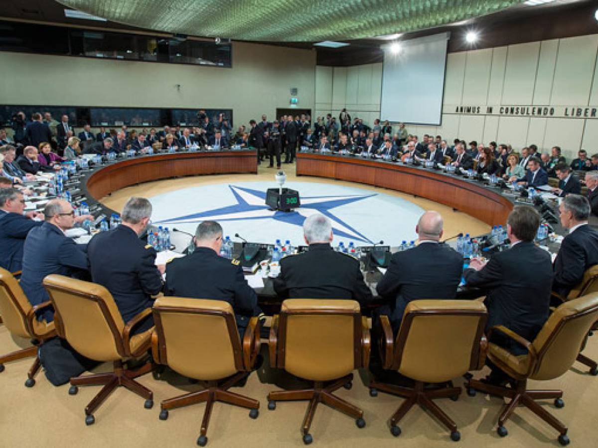 Nato, istituiti due nuovi comandi in caso di guerra con la Russia il