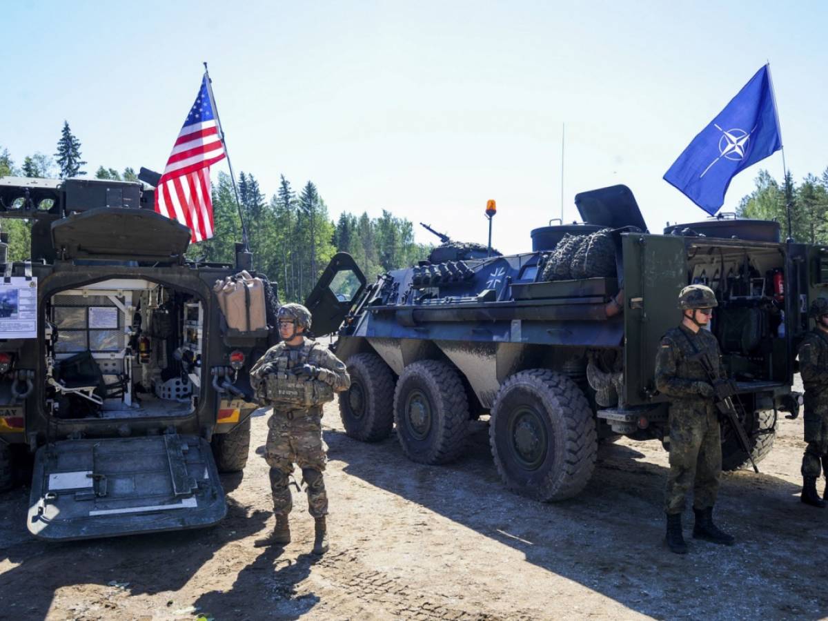 vogliono ritirare caccia e navi militari dall europa gli usa si sfilano dalla nato da Ilgiornale.it vogliono ritirare caccia e navi militari dall europa gli usa si sfilano dalla nato