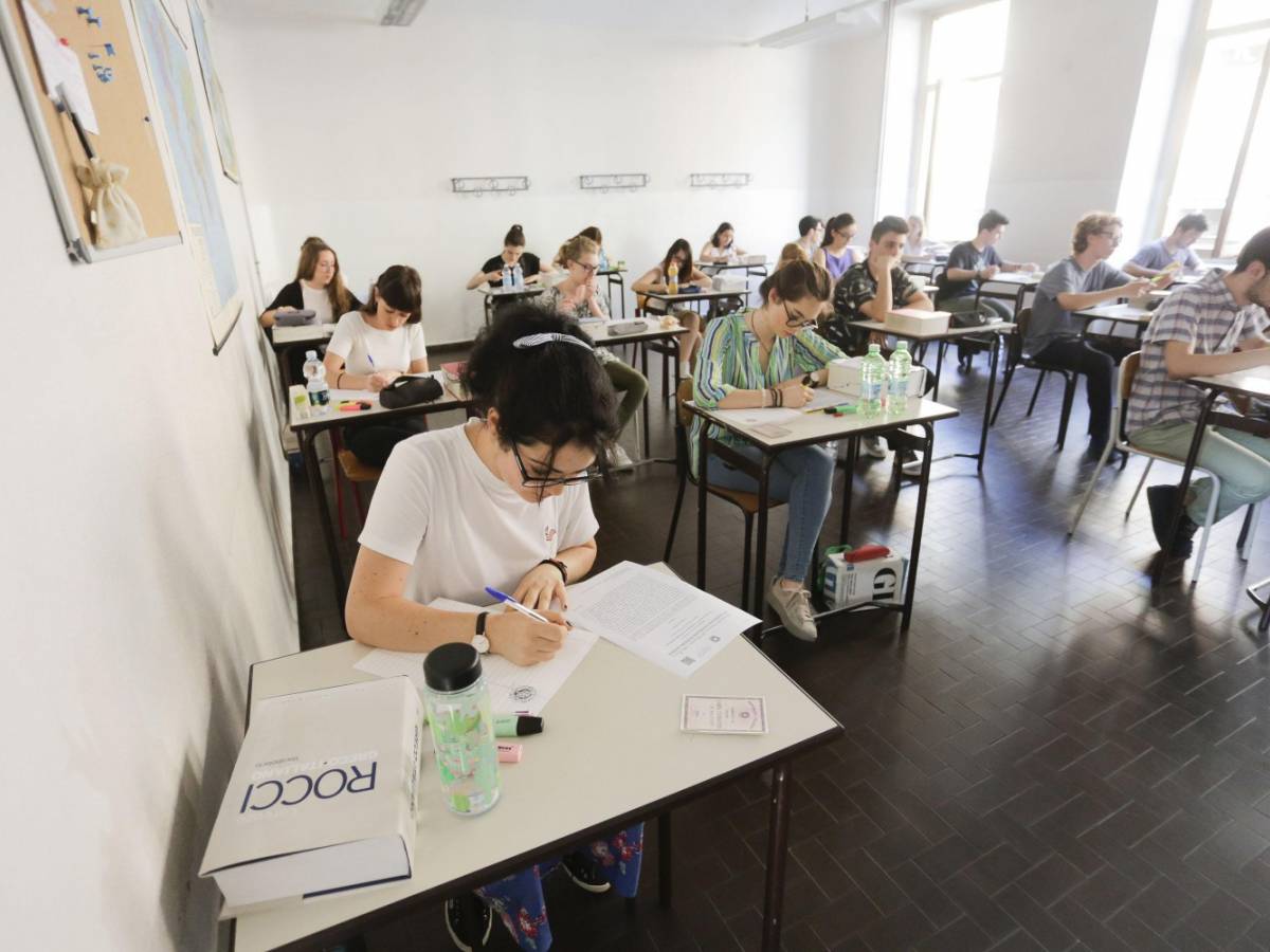 Alla Maturità tornano gli scritti come sarà l'esame di Stato il Giornale