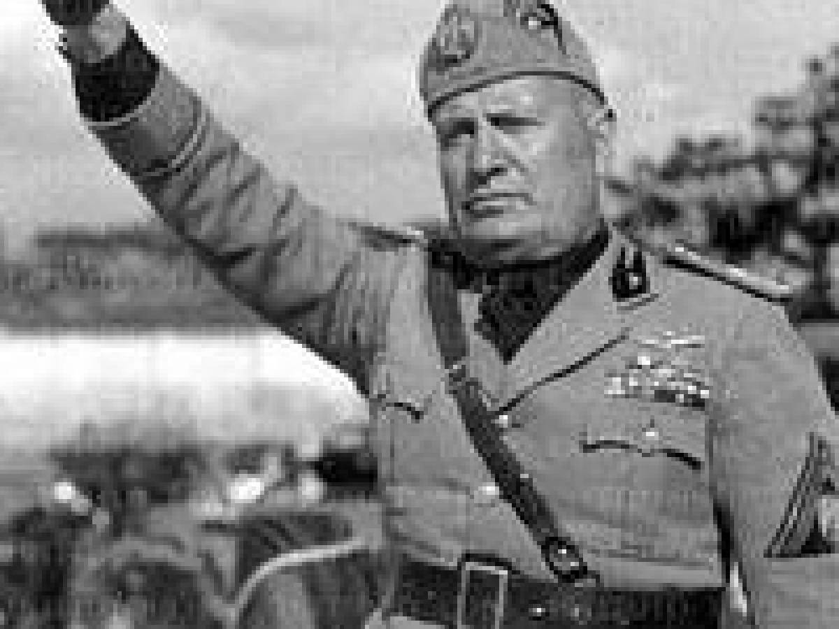 Foto del Duce nel bar Scattano subito sequestro e denuncia ilGiornale.it