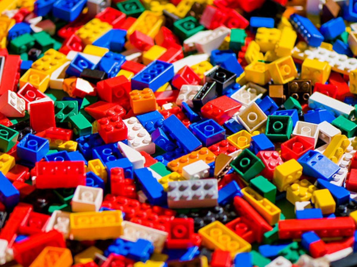 I mattoncini della Lego rendono più dell'oro e dei bond americani 