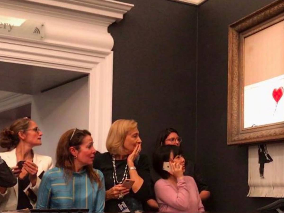 Il quadro di Banksy si autodistrugge all'asta (e triplica il suo valore) il Giornale