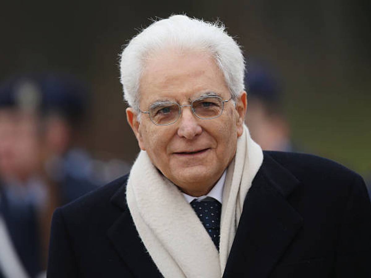 Mattarella contro ordinanza comune: no multe per chi chiede elemosina