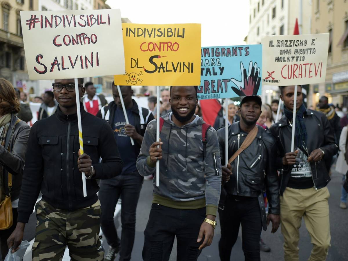 Manifestazione contro Salvini