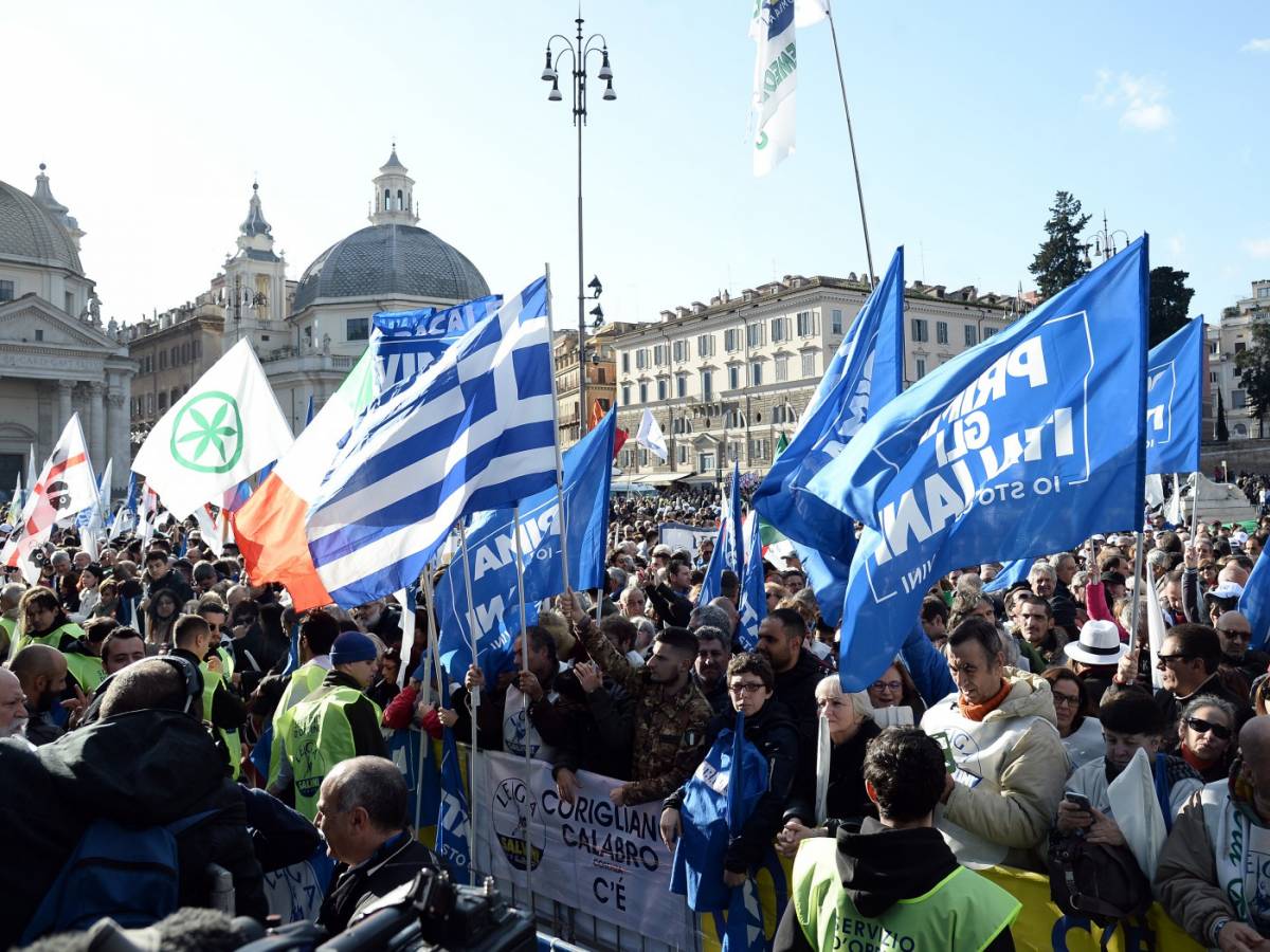 La lettera di Salvini ai suoi militanti: