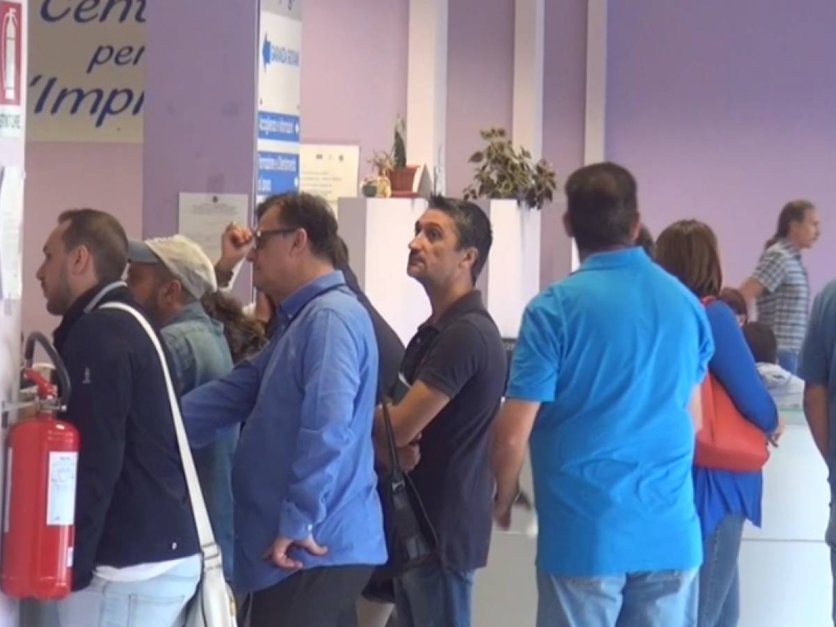 Chi Ha Messo Il Reddito Di Cittadinanza