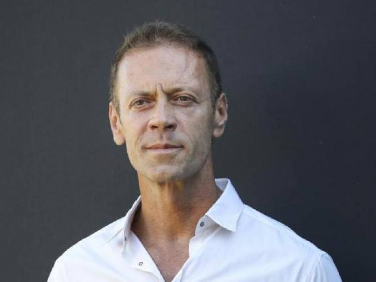 Rocco Siffredi Vince 3 Oscar Per Il Porno La Passione è Larma Vincente Ilgiornaleit 