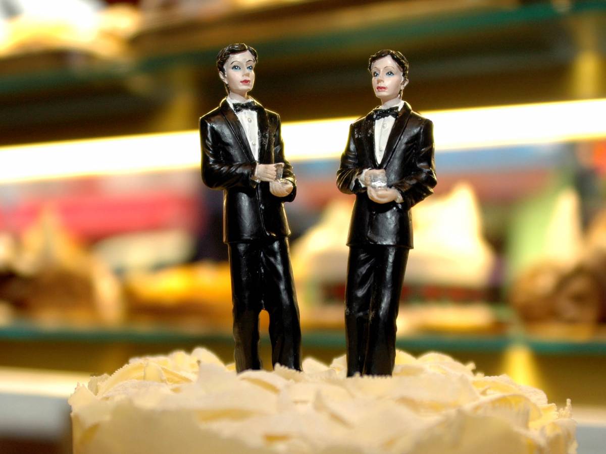 La Corte Ue: "Obbligatorio riconoscere il matrimonio gay contratto all La Corte Ue: "Obbligatorio riconoscere il matrimonio gay contratto all