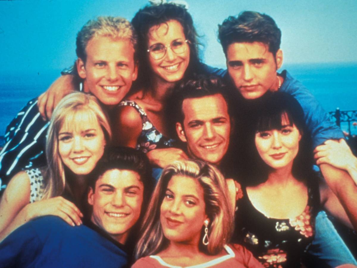 beverly hills 90210 torna in tv dove vederlo e tutto quello da sapere da Ilgiornale.it beverly hills 90210 torna in tv dove vederlo e tutto quello da sapere
