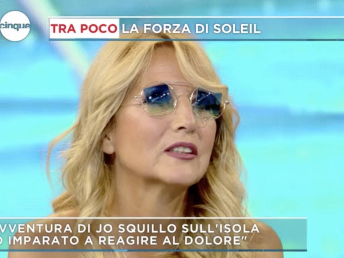 Jo Squillo L Isola Mi Ha Fatto Accettare Il Dolore Per La Perdita Dei Genitori Ilgiornale It