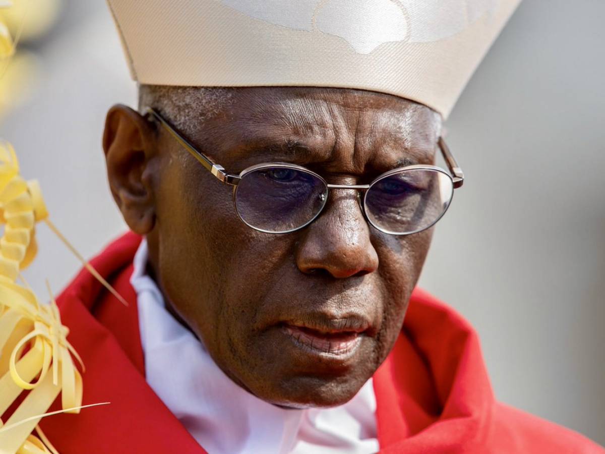 Twitter cardinal sarah