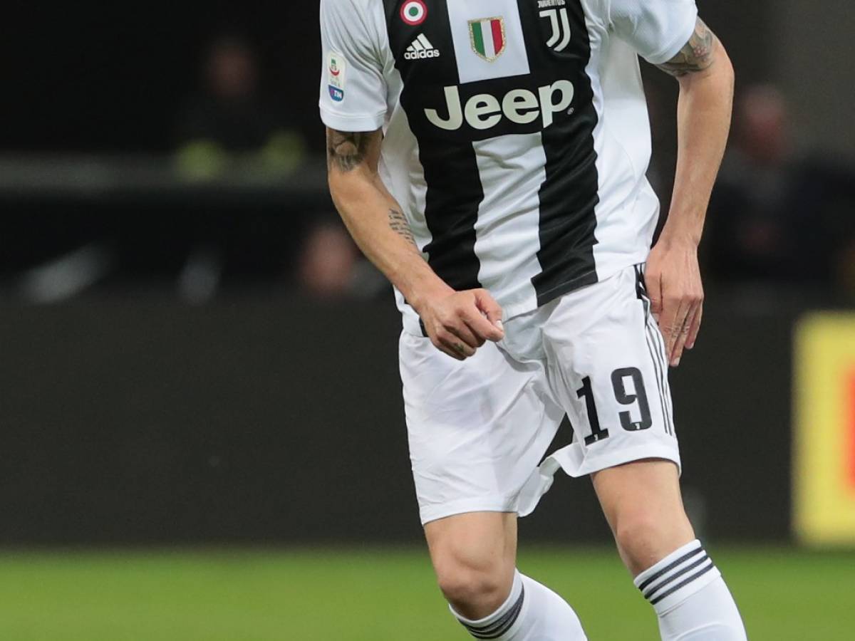 bonucci svela pensai di lasciare il calcio per mio figlio ilgiornale it