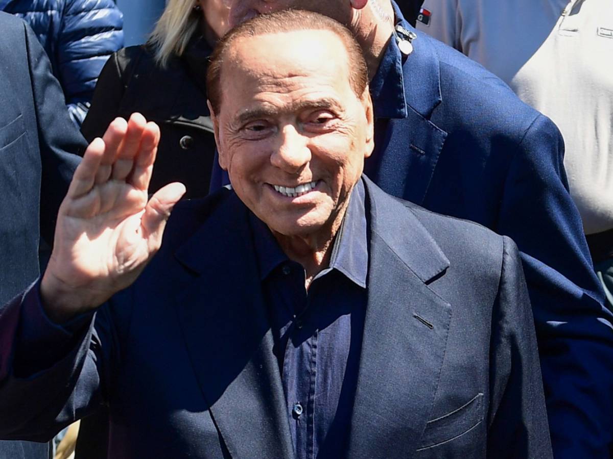 Il Progetto Di Berlusconi Ora Lavoro Per Fondare Il Centrodestra 