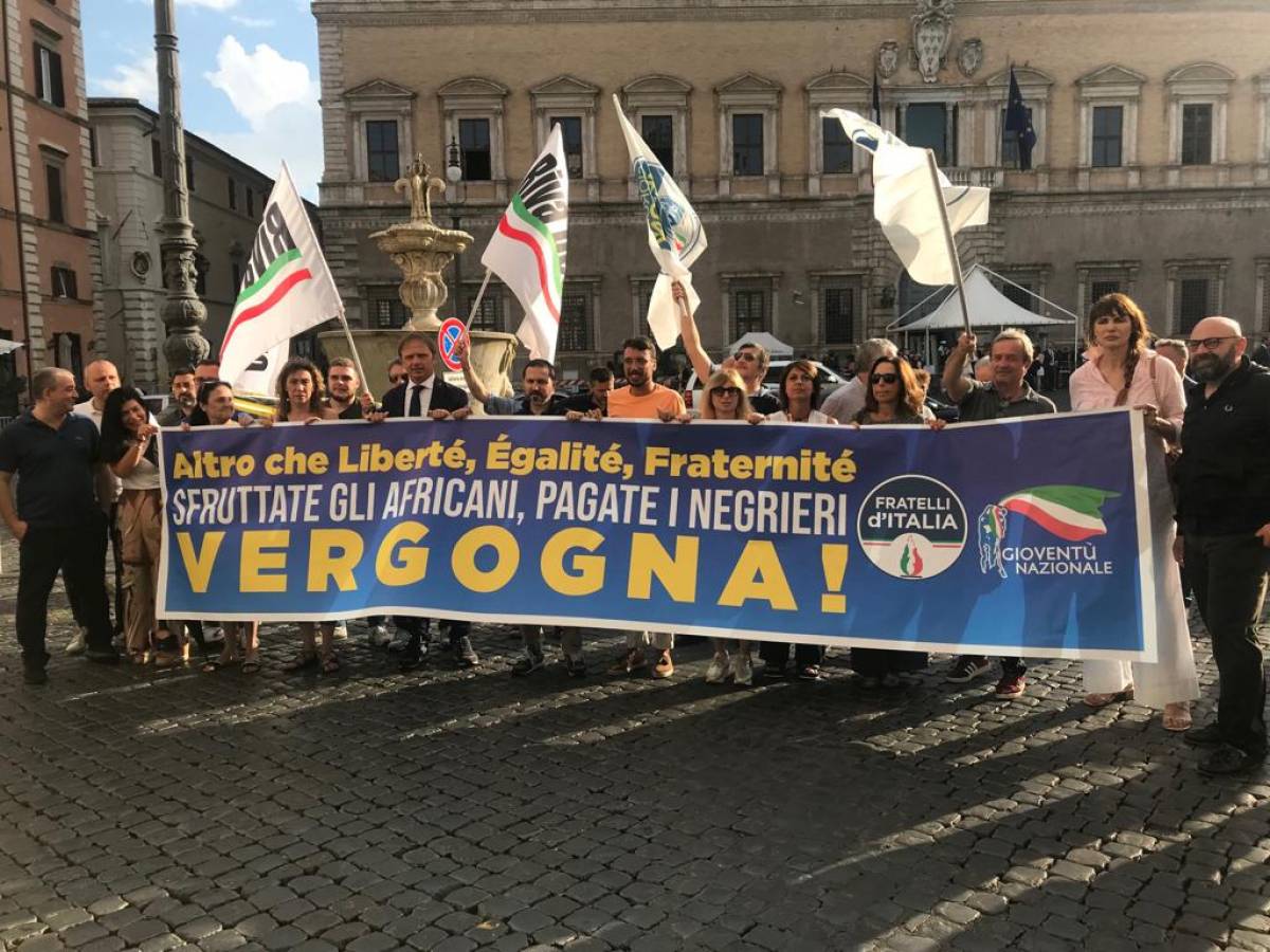 la protesta di Fratelli d'Italia