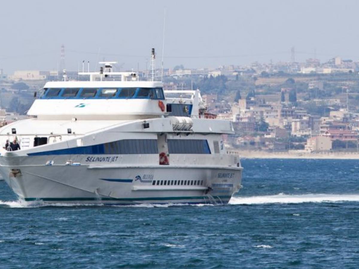 Sciopero Sullo Stretto Di Messina Dei Lavoratori Dei Mezzi Di sciopero-sullo-stretto-di-messina-dei-lavoratori-dei-mezzi-di
