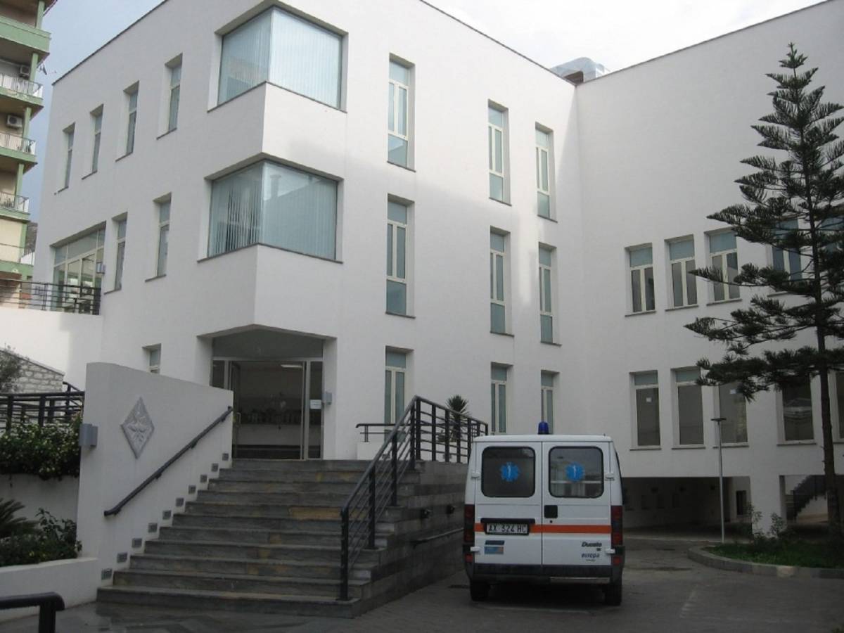 corleone uccide la figlia disabile e si suicida aveva perso il marito qualche mese fa