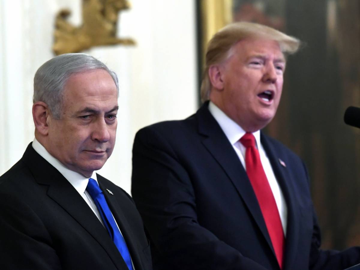 Trump scrive al presidente israeliano: "Concedi la grazia a Netanyahu" Trump scrive al presidente israeliano: "Concedi la grazia a Netanyahu"
