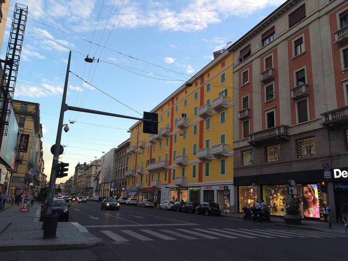 versa 100euro o uccido tuo figlio cos236 i baby maranza hanno rapinato il 15enne a milano da Ilgiornale.it versa 100euro o uccido tuo figlio cos236 i baby maranza hanno rapinato il 15enne a milano