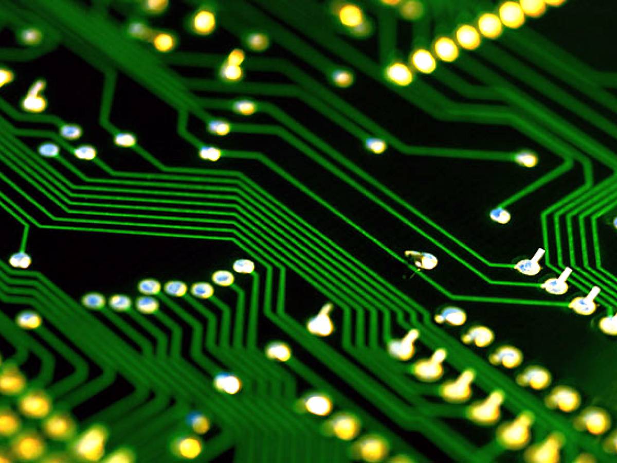 Apuesta de 3.200 millones para la producción de chips en Italia Apuesta de 3.200 millones para la producción de chips en Italia