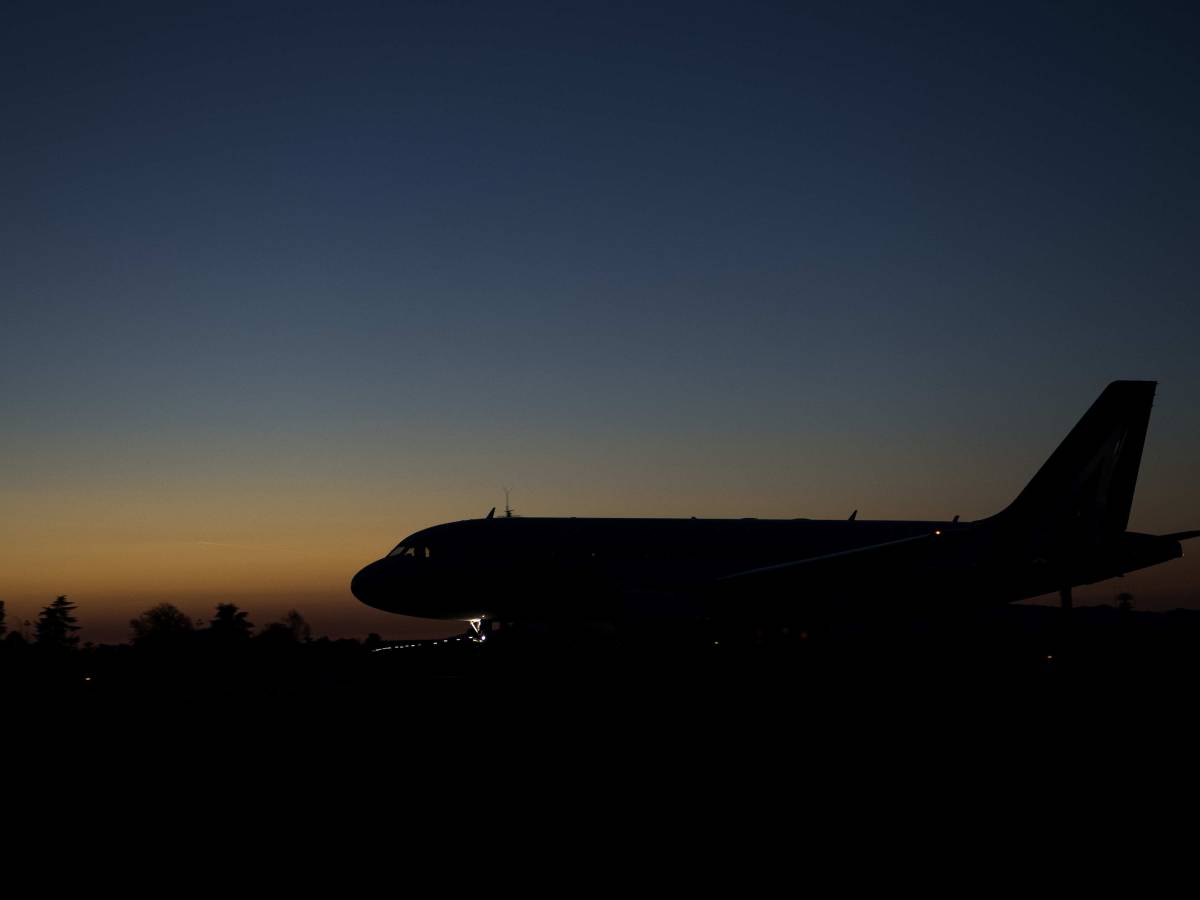 c 232 un problema e il boeing diretto in pakistan sparisce dai radar da Ilgiornale.it c 232 un problema e il boeing diretto in pakistan sparisce dai radar