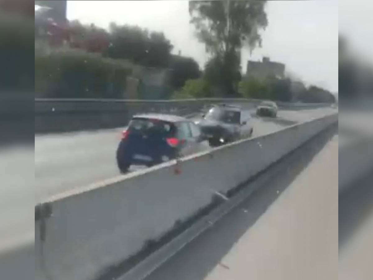 Spaventoso Incidente Sulla Statale Fa Due Morti Il Video Choc Del Camionista Ilgiornale It