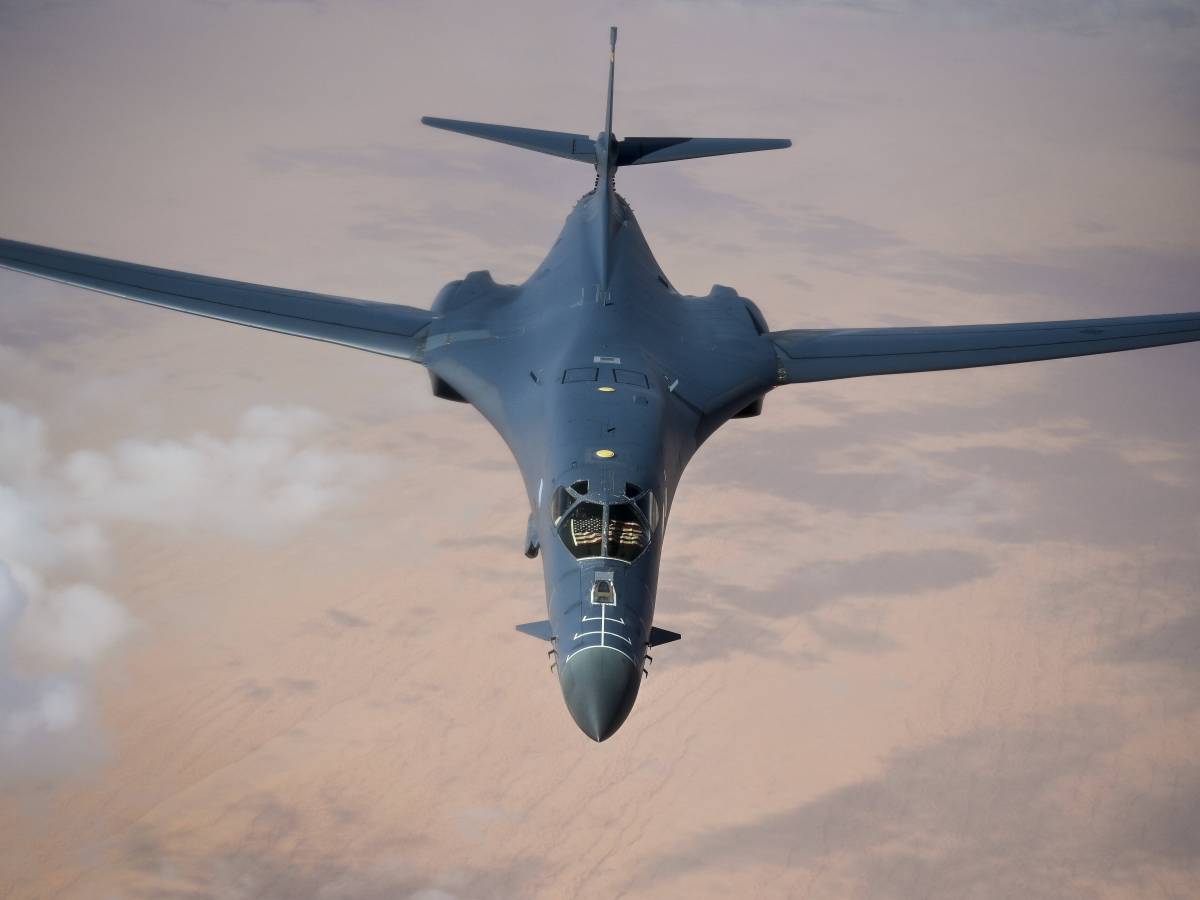 armi navi missili l8217arsenale che trump potrebbe schierare contro gli ayatollah da Ilgiornale.it armi navi missili l8217arsenale che trump potrebbe schierare contro gli ayatollah