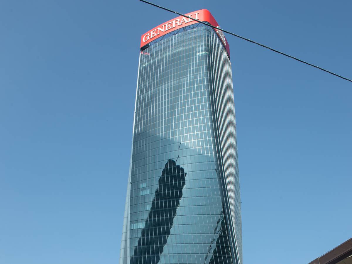 generali ecco il piano per sfondare in francia da Ilgiornale.it generali ecco il piano per sfondare in francia