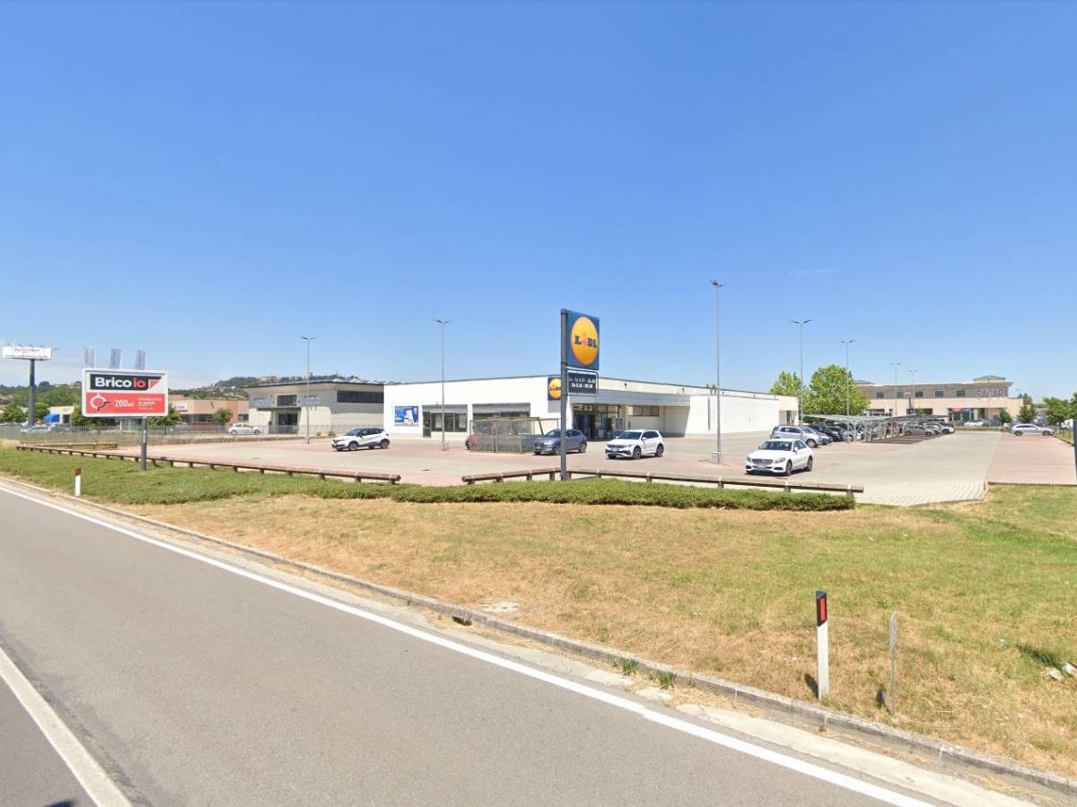 Delitto Choc Al Supermercato Il Bimbo Morto Sul Nastro Della Cassa Ilgiornale It