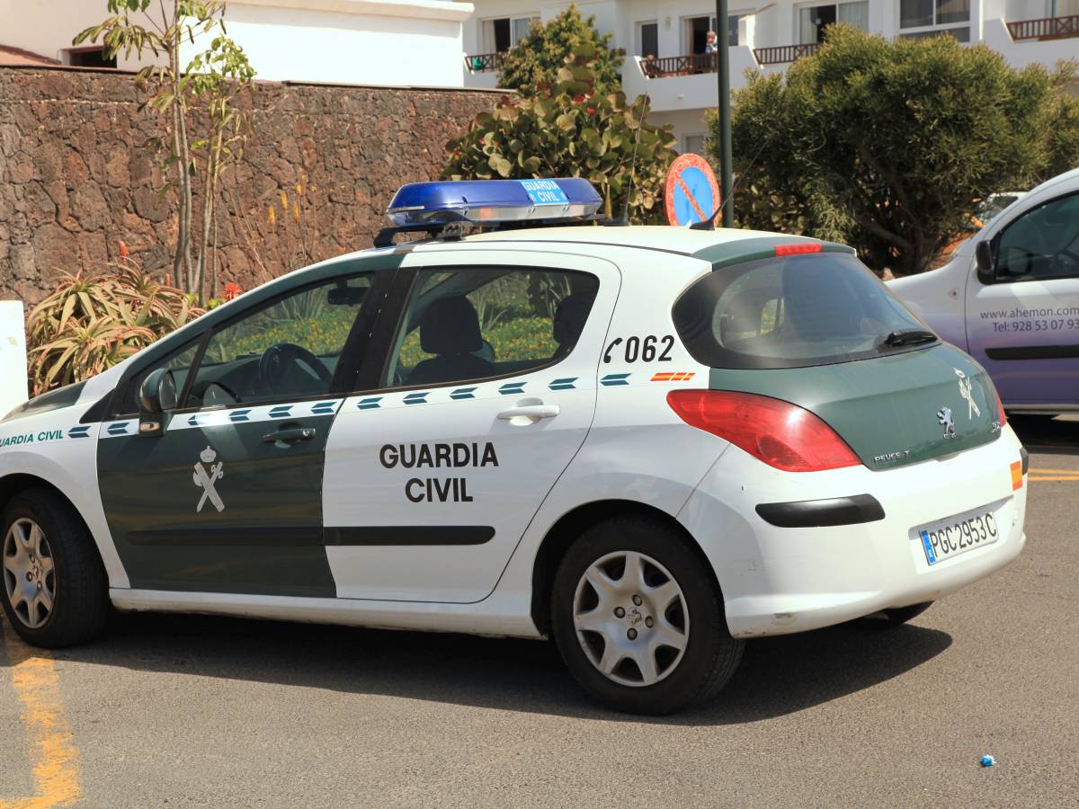 italiana morta a formentera sul corpo segni di aggressione interrogato il compagno